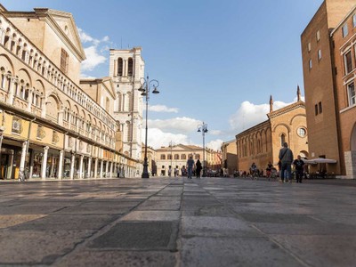 Piazza Trento Trieste Cover