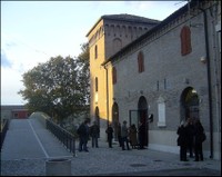 Il Centro del Trotto conserva una imponente raccolta, unica in Italia, di documenti, stampe, cimeli e simili sulla disciplina del trotto di grande interesse storico - documentario e per la valorizzazione del territorio. 