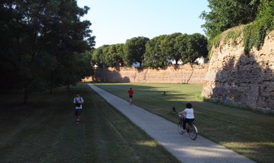 Mura Aperte