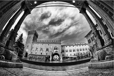 Piazza Municipale - Piazza duomo Ferrara